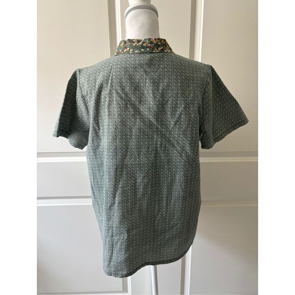 One of a Kind Jil Cappuccio Button Up Cats Top - Picture 3 of 8